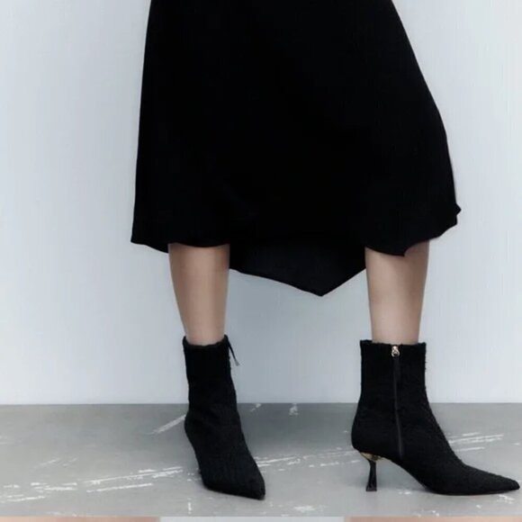 ZARA FABRIC HEELED ANKLE BOOTS - Picture 5 of 5